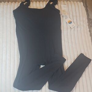 NWT Vuori Halo Essential Jumpsuit